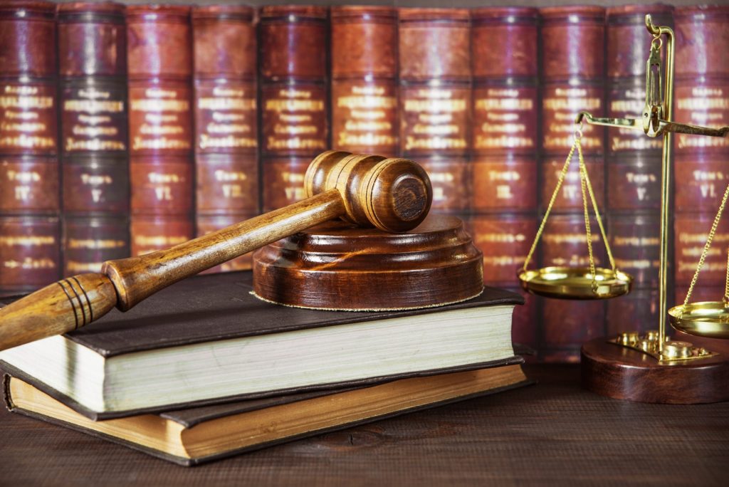 4 Approaches For Lawyers in Caboolture to spend less During Covid